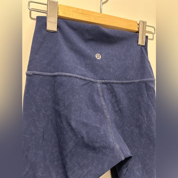 Lululemon Wunder Under Crop High-Rise *Spray 21" Indigo Spray Mineral Blue Sz 2 - Picture 4 of 7